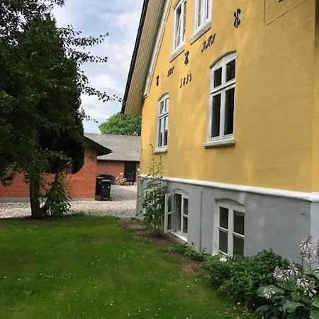 Allesø Gl. sognefoged gård-3